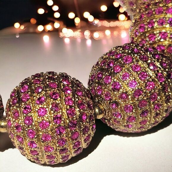 Chunky Red gem encrusted Eternity gold ball stretchy bracelet - Picture 4 of 5